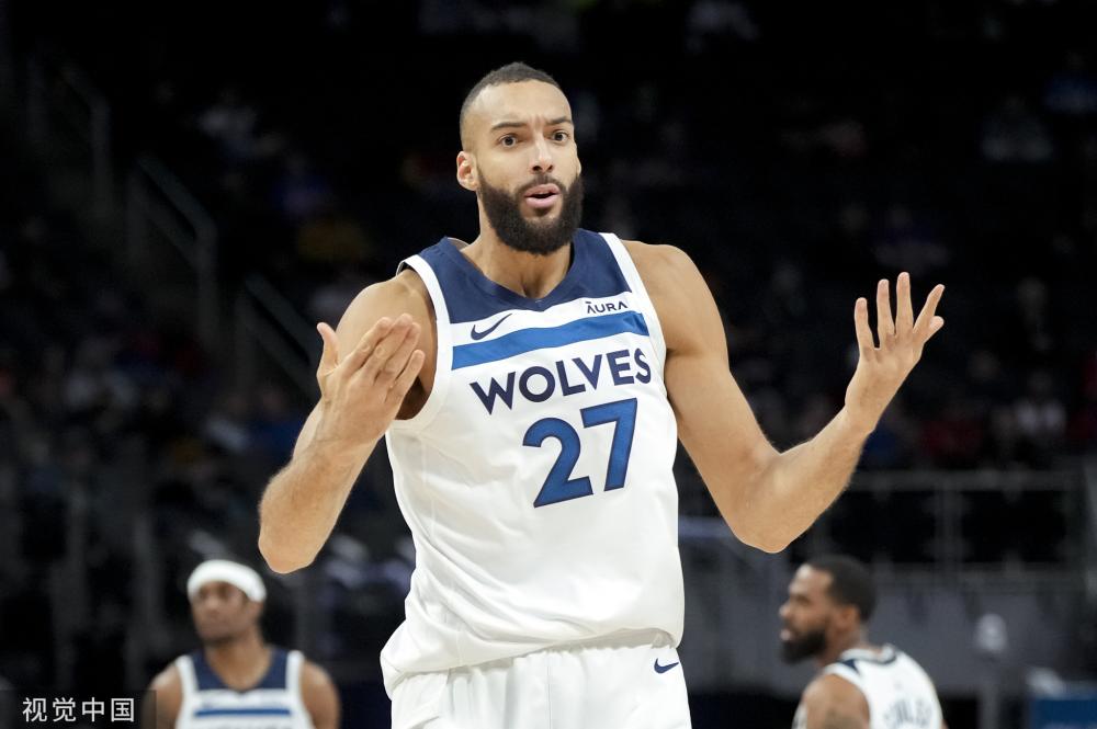 琼斯能够完 琼斯能够完